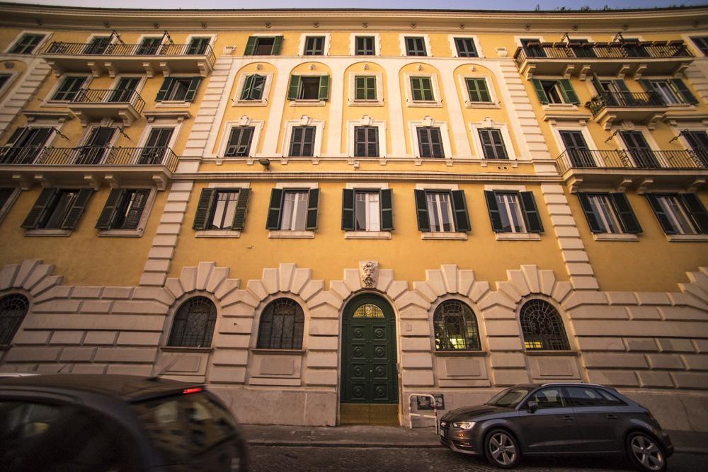 Trastevere Corner Eight Hotel โรม ภายนอก รูปภาพ